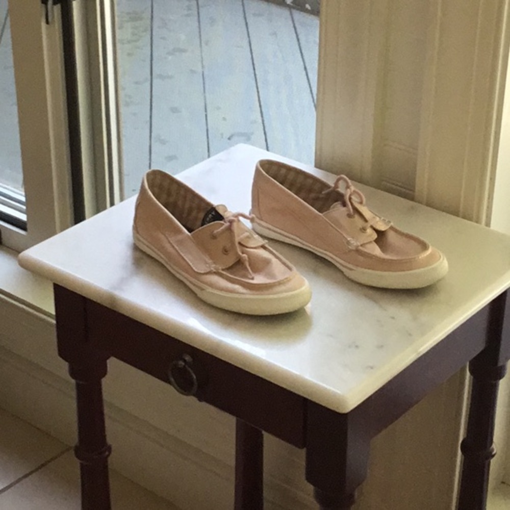 Sperry (girls size 3.5) women’s size 5 pink boat shoe